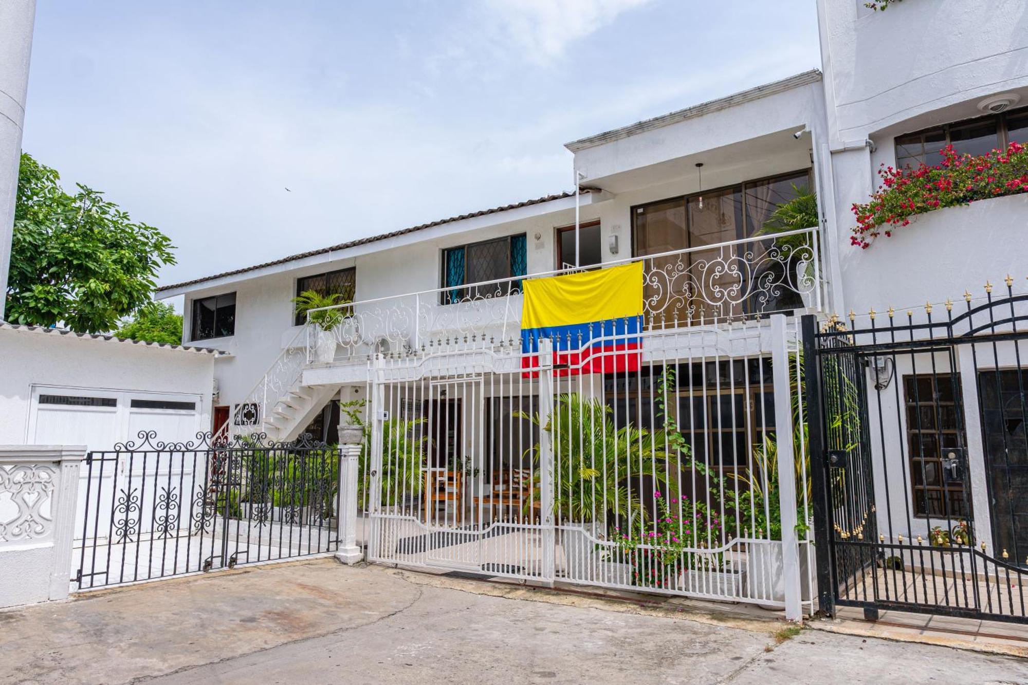 Oresca Hostel Cartagena Exterior photo